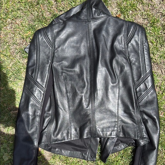 Bcba maxmara Women's Black Leather Jacket - Picture 5 of 6